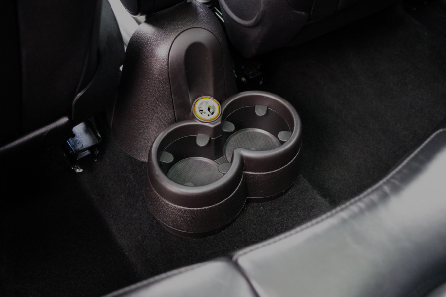 MINI Countryman 1.6 Cooper Pepper, Schuif-Kanteldak, Stoelverwarming, Leder MINI Countryman 1.6 Cooper Pepper, Schuif-Kanteldak, Stoelverwarming, Leder