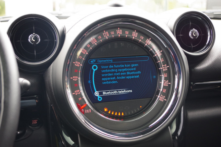MINI Countryman 1.6 Cooper Pepper, Schuif-Kanteldak, Stoelverwarming, Leder MINI Countryman 1.6 Cooper Pepper, Schuif-Kanteldak, Stoelverwarming, Leder