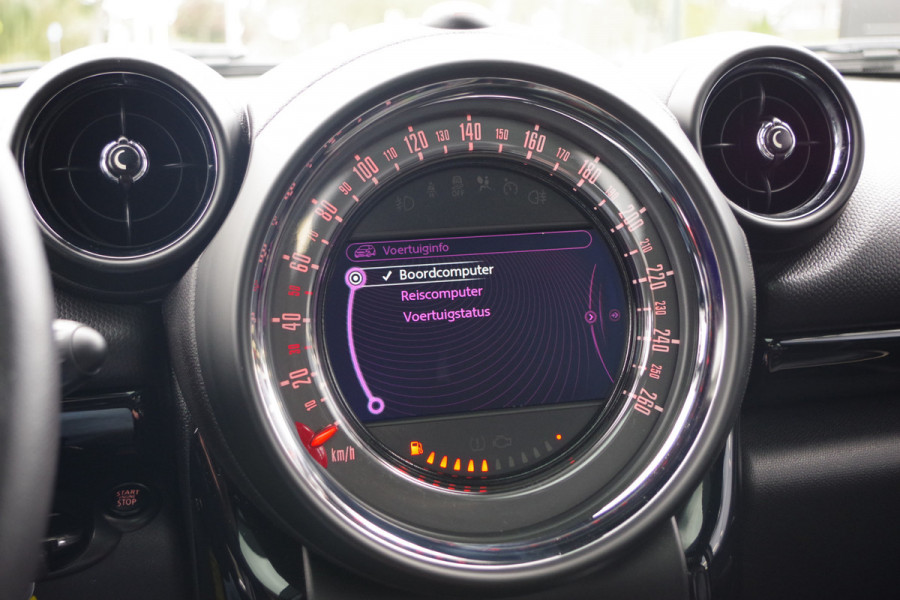 MINI Countryman 1.6 Cooper Pepper, Schuif-Kanteldak, Stoelverwarming, Leder MINI Countryman 1.6 Cooper Pepper, Schuif-Kanteldak, Stoelverwarming, Leder