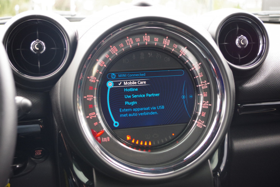 MINI Countryman 1.6 Cooper Pepper, Schuif-Kanteldak, Stoelverwarming, Leder MINI Countryman 1.6 Cooper Pepper, Schuif-Kanteldak, Stoelverwarming, Leder
