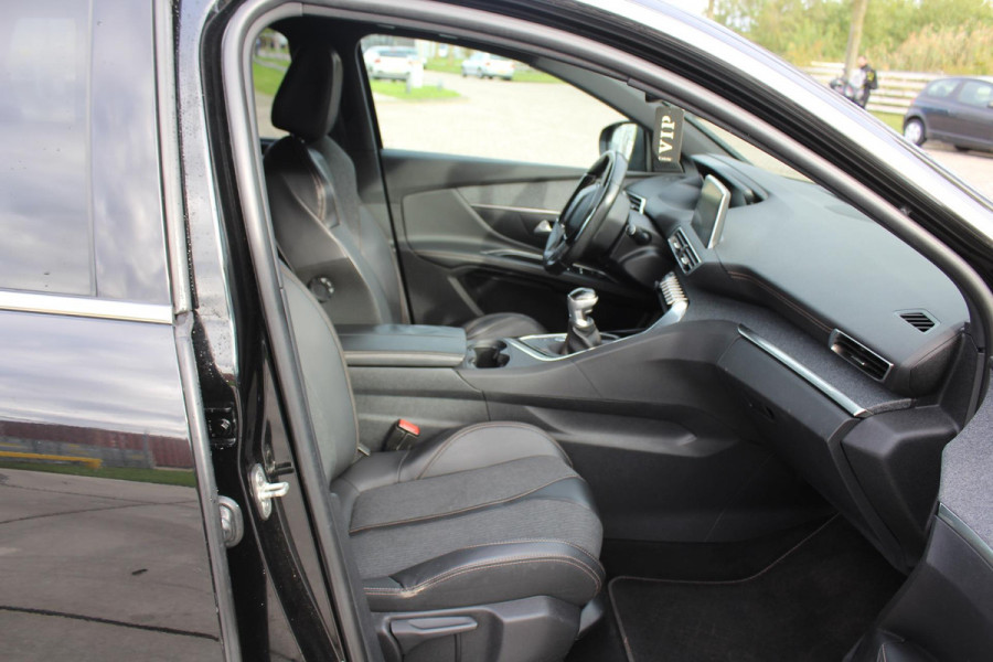 Peugeot 5008 1.2 PureTech GT-Line 7 persoons pano multimedia camera Peugeot 5008 1.2 PureTech GT-Line 7 persoons pano multimedia camera