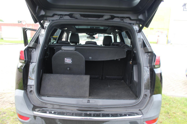 Peugeot 5008 1.2 PureTech GT-Line 7 persoons pano multimedia camera Peugeot 5008 1.2 PureTech GT-Line 7 persoons pano multimedia camera