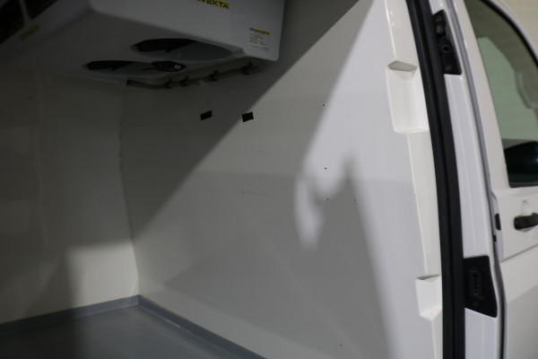 Volkswagen Transporter 2.0 TDI L2 H1 Koelwagen 0 Graden