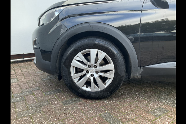 Peugeot 3008 1.2 PureTech Allure Trekhaak Cruise PDC Carplay Digitaal Clima Hoogzitter!