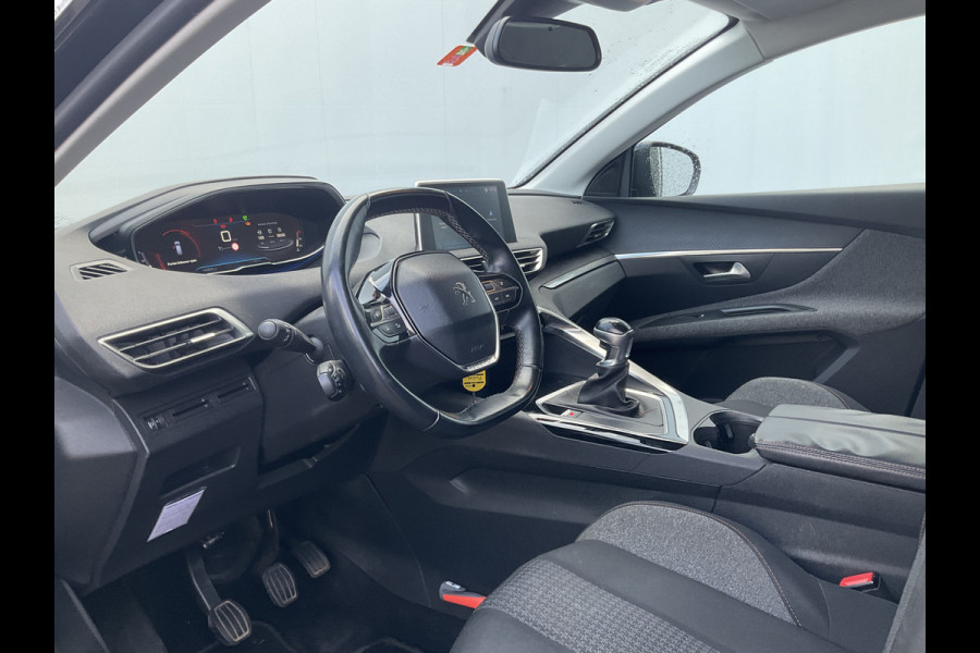 Peugeot 3008 1.2 PureTech Allure Trekhaak Cruise PDC Carplay Digitaal Clima Hoogzitter!