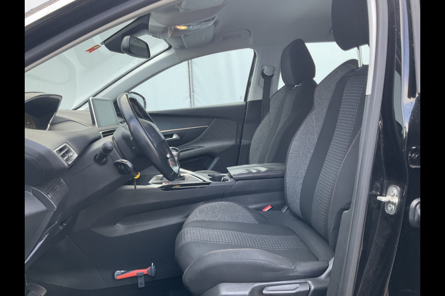 Peugeot 3008 1.2 PureTech Allure Trekhaak Cruise PDC Carplay Digitaal Clima Hoogzitter!