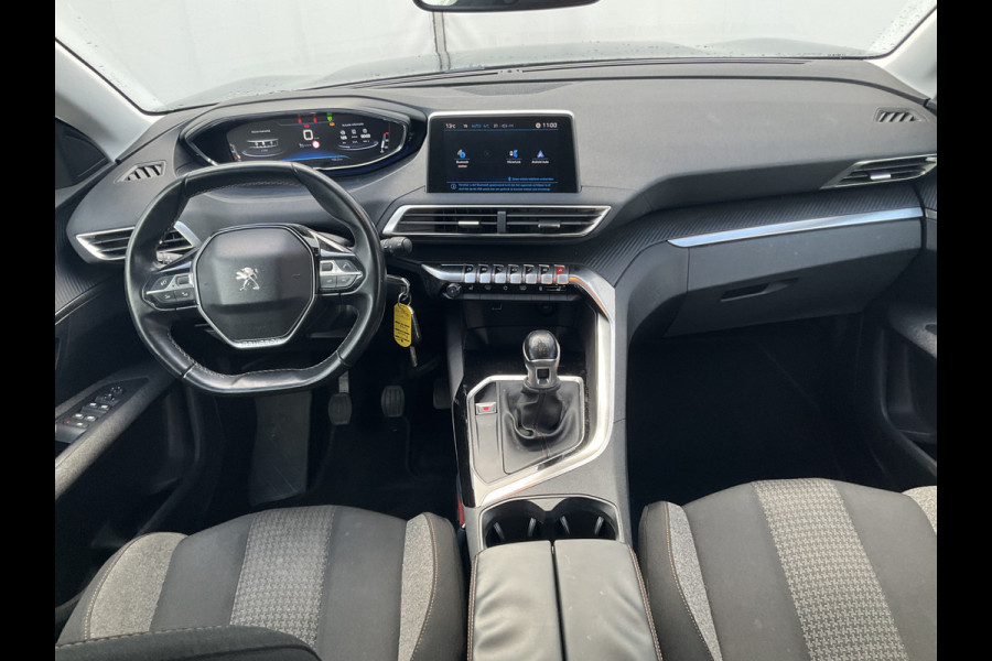 Peugeot 3008 1.2 PureTech Allure Trekhaak Cruise PDC Carplay Digitaal Clima Hoogzitter!