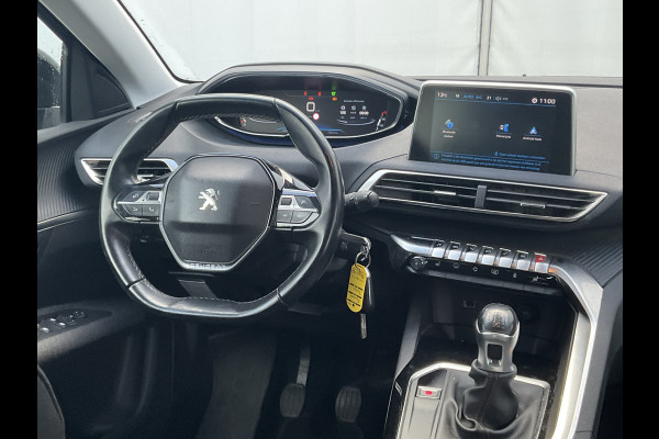 Peugeot 3008 1.2 PureTech Allure Trekhaak Cruise PDC Carplay Digitaal Clima Hoogzitter!