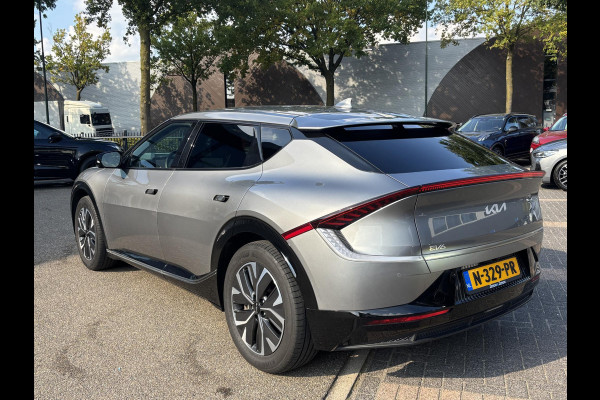 Kia Ev6 Plus 77.4 kWh SOH 100% 1e eigenaar | Stoel-/stuurverwarming | Stoelventilatie | Elektr. Achterklep | Mem. Stoel | Dodehoek | Rijklaar met 12 mnd BOVAG-garantie