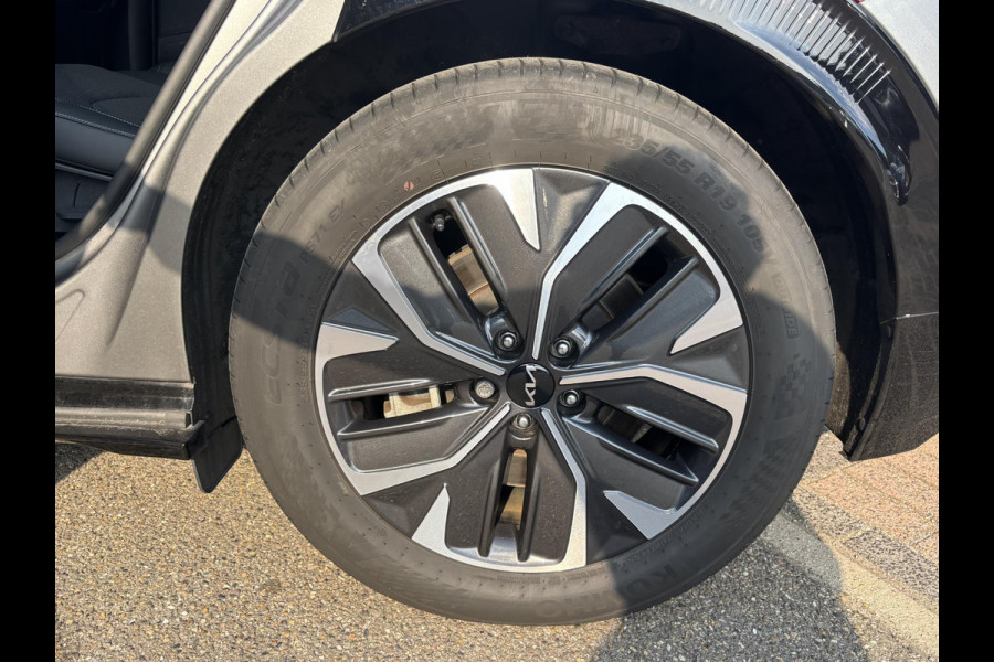 Kia Ev6 Plus 77.4 kWh SOH 100% 1e eigenaar | Stoel-/stuurverwarming | Stoelventilatie | Elektr. Achterklep | Mem. Stoel | Dodehoek | Rijklaar met 12 mnd BOVAG-garantie