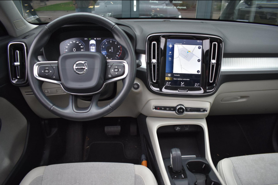 Volvo XC40 1.5 T3 Momentum Pro | PANO | CAMERA | APPLE CARPLAY | ANDROID AUTO | ACC | NAP Volvo XC40 1.5 T3 Momentum Pro | PANO | CAMERA | APPLE CARPLAY | ANDROID AUTO | ACC | NAP