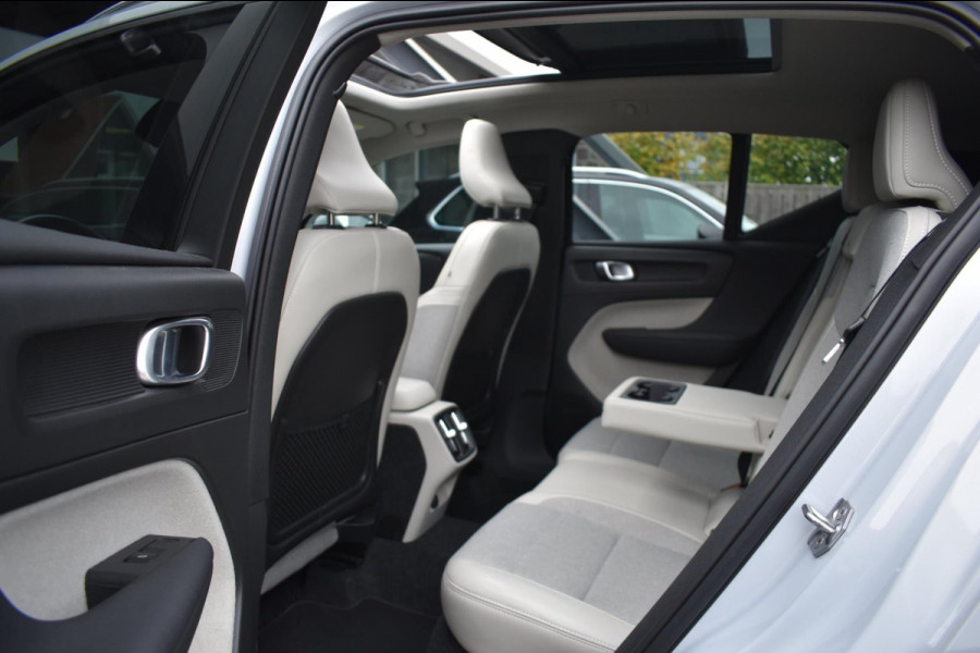 Volvo XC40 1.5 T3 Momentum Pro | PANO | CAMERA | APPLE CARPLAY | ANDROID AUTO | ACC | NAP Volvo XC40 1.5 T3 Momentum Pro | PANO | CAMERA | APPLE CARPLAY | ANDROID AUTO | ACC | NAP
