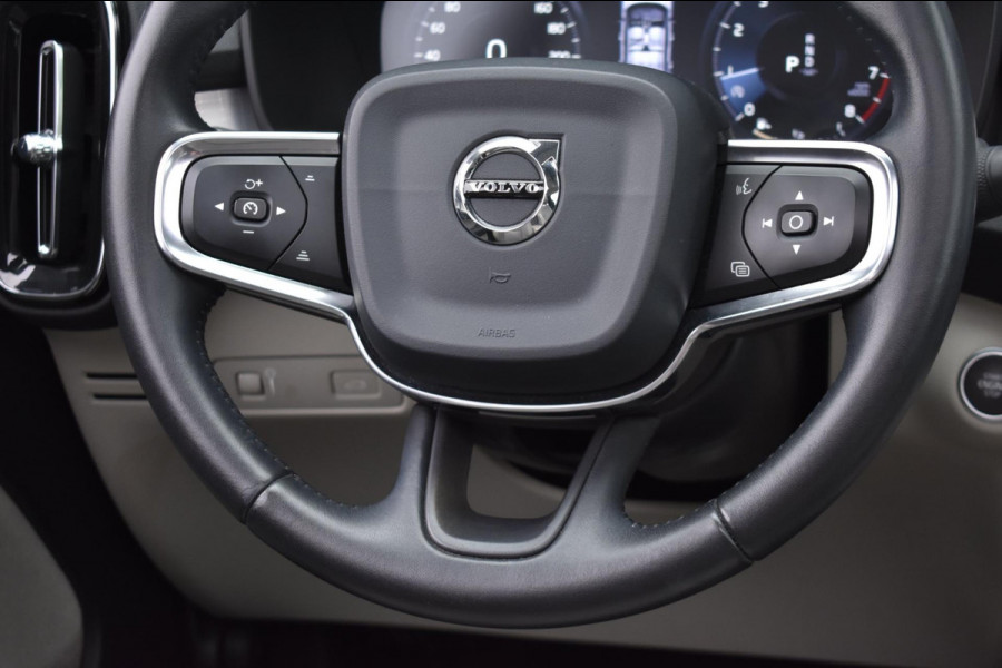 Volvo XC40 1.5 T3 Momentum Pro | PANO | CAMERA | APPLE CARPLAY | ANDROID AUTO | ACC | NAP Volvo XC40 1.5 T3 Momentum Pro | PANO | CAMERA | APPLE CARPLAY | ANDROID AUTO | ACC | NAP