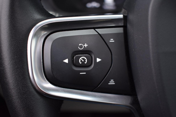 Volvo XC40 1.5 T3 Momentum Pro | PANO | CAMERA | APPLE CARPLAY | ANDROID AUTO | ACC | NAP Volvo XC40 1.5 T3 Momentum Pro | PANO | CAMERA | APPLE CARPLAY | ANDROID AUTO | ACC | NAP