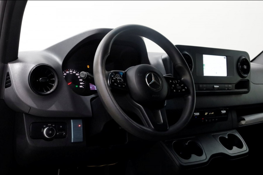 Mercedes-Benz Sprinter 311 CDI 115pk RWD 7G Automaat L2H2 Airco/CarPlay/Inrichting 06-2020 Mercedes-Benz Sprinter 311 CDI 115pk RWD 7G Automaat L2H2 Airco/CarPlay/Inrichting 06-2020
