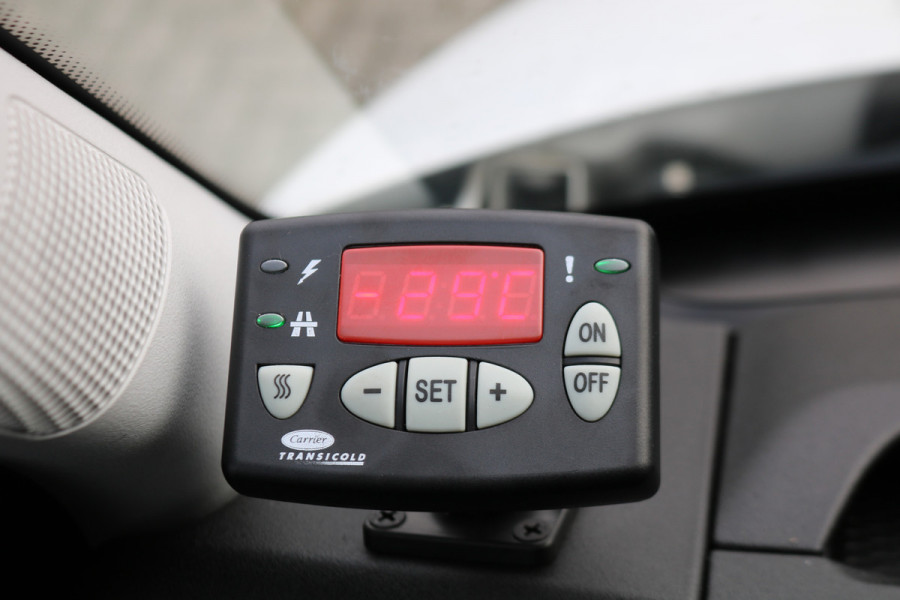 Iveco Daily 35S18 L4 H3 Hi-Matic Automaat Koelwagen Vrieswagen