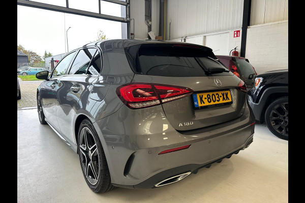 Mercedes-Benz A-Klasse 180 Business Solution AMG NIGHT PAKKET Mercedes-Benz A-Klasse 180 Business Solution AMG NIGHT PAKKET