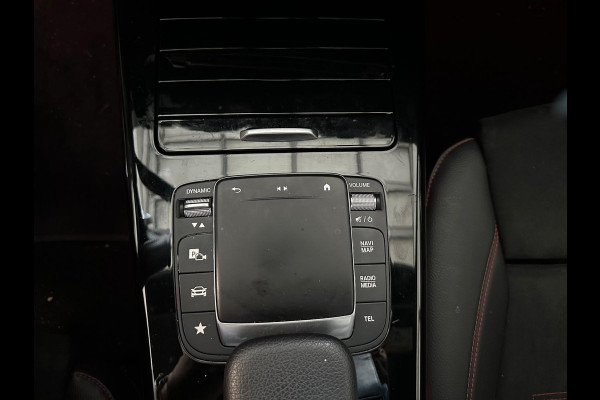 Mercedes-Benz A-Klasse 180 Business Solution AMG NIGHT PAKKET Mercedes-Benz A-Klasse 180 Business Solution AMG NIGHT PAKKET