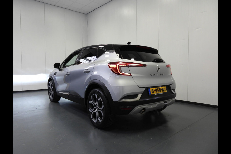 Renault Captur 1.3 TCe 140PK Intens NAVI/CAMERA/TREKHAAK/18"LMV! Renault Captur 1.3 TCe 140PK Intens NAVI/CAMERA/TREKHAAK/18"LMV!