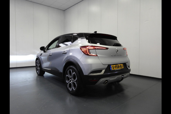 Renault Captur 1.3 TCe 140PK Intens NAVI/CAMERA/TREKHAAK/18"LMV! Renault Captur 1.3 TCe 140PK Intens NAVI/CAMERA/TREKHAAK/18"LMV!