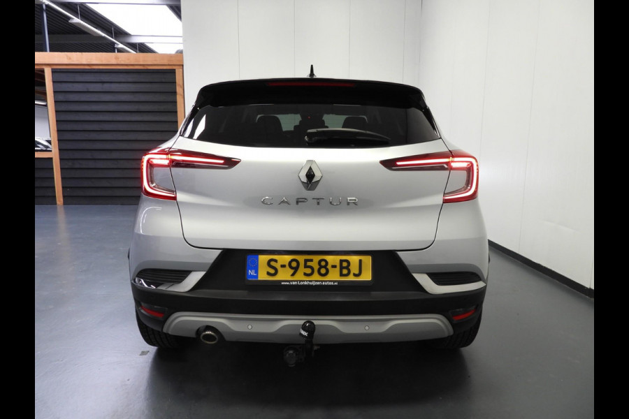 Renault Captur 1.3 TCe 140PK Intens NAVI/CAMERA/TREKHAAK/18"LMV! Renault Captur 1.3 TCe 140PK Intens NAVI/CAMERA/TREKHAAK/18"LMV!