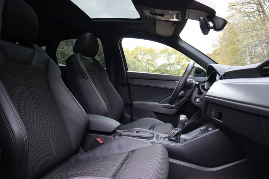 Audi Q3 Sportback 35 TFSI S Edition | Panoramadak | Elektr. a.klep, | Camera |