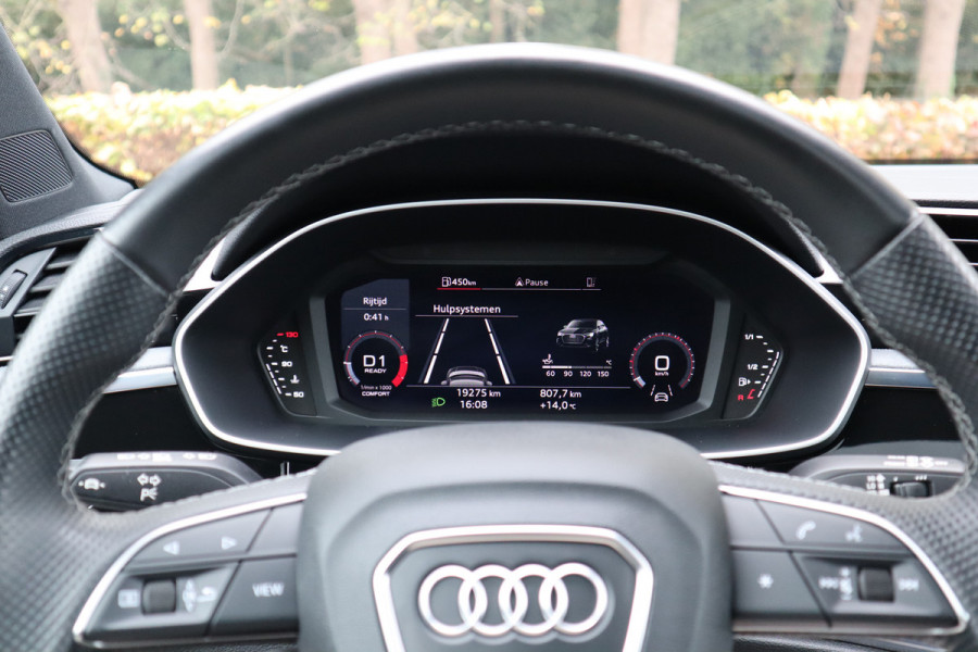 Audi Q3 Sportback 35 TFSI S Edition | Panoramadak | Elektr. a.klep, | Camera |