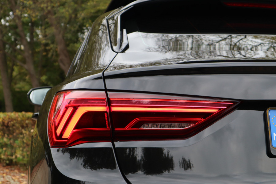 Audi Q3 Sportback 35 TFSI S Edition | Panoramadak | Elektr. a.klep, | Camera |