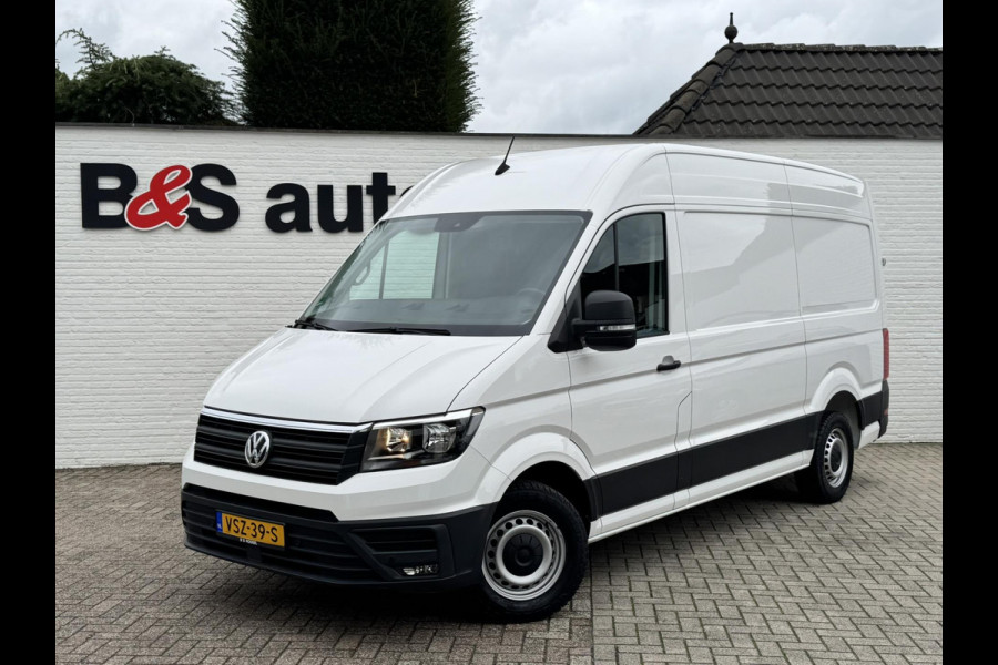 Volkswagen Crafter 30 2.0 TDI L3H3 Highline 4S banden Trekhaak Carplay Pdc v+a Cruise DAB Volkswagen Crafter 30 2.0 TDI L3H3 Highline 4S banden Trekhaak Carplay Pdc v+a Cruise DAB