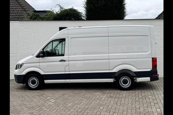 Volkswagen Crafter 30 2.0 TDI L3H3 Highline 4S banden Trekhaak Carplay Pdc v+a Cruise DAB Volkswagen Crafter 30 2.0 TDI L3H3 Highline 4S banden Trekhaak Carplay Pdc v+a Cruise DAB