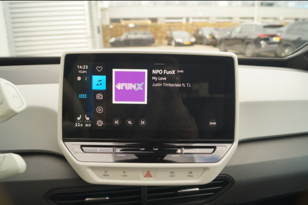 Volkswagen ID.3 First Plus 58kWh -NAVI-ECC-SOH91%-TREKHAAK-