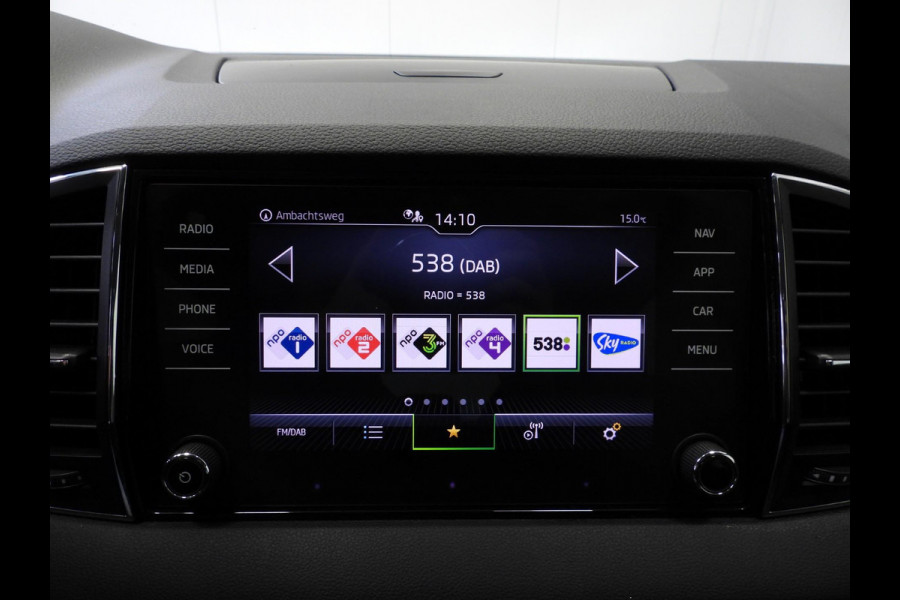 Škoda Karoq 1.0 TSI Ambition NAVI/CAMERA/CLIMA/LED/16"LMV! Škoda Karoq 1.0 TSI Ambition NAVI/CAMERA/CLIMA/LED/16"LMV!
