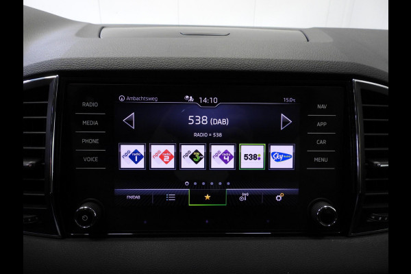 Škoda Karoq 1.0 TSI Ambition NAVI/CAMERA/CLIMA/LED/16"LMV! Škoda Karoq 1.0 TSI Ambition NAVI/CAMERA/CLIMA/LED/16"LMV!