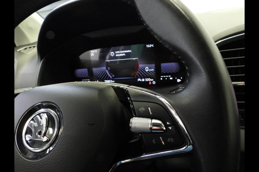 Škoda Karoq 1.0 TSI Ambition NAVI/CAMERA/CLIMA/LED/16"LMV! Škoda Karoq 1.0 TSI Ambition NAVI/CAMERA/CLIMA/LED/16"LMV!