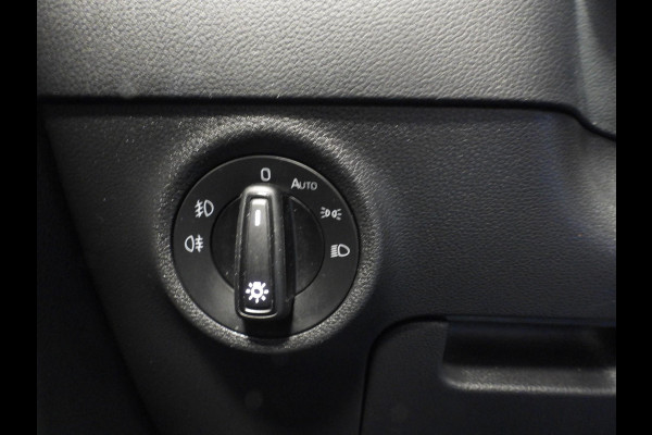Škoda Karoq 1.0 TSI Ambition NAVI/CAMERA/CLIMA/LED/16"LMV! Škoda Karoq 1.0 TSI Ambition NAVI/CAMERA/CLIMA/LED/16"LMV!