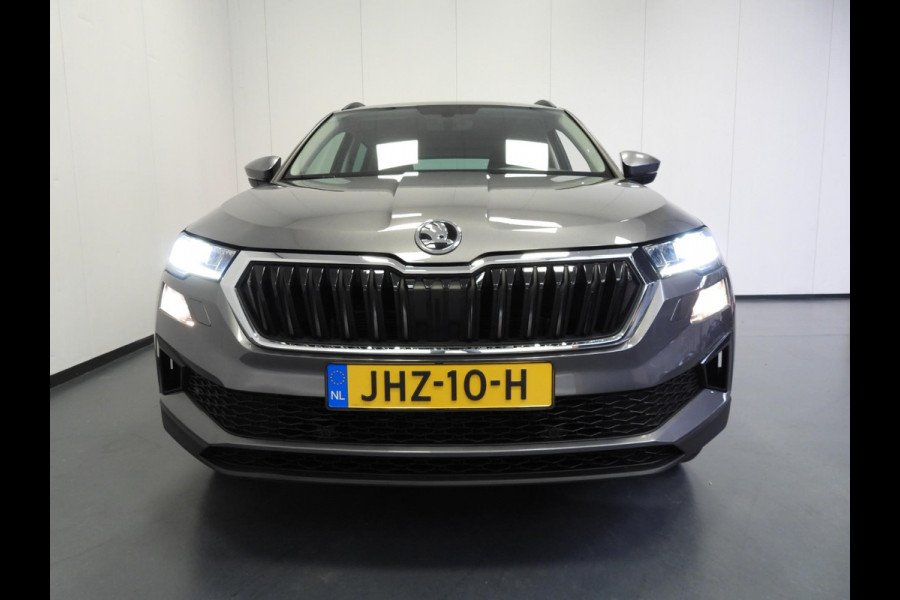Škoda Karoq 1.0 TSI Ambition NAVI/CAMERA/CLIMA/LED/16"LMV! Škoda Karoq 1.0 TSI Ambition NAVI/CAMERA/CLIMA/LED/16"LMV!