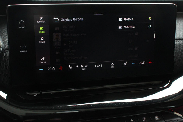 Škoda Octavia Combi 1.0 e-TSI 110pk MHEV DSG Style | Navigatie | Apple Carplay/Android Auto | Parkeersensor achter | Camera | Adaptive Cruise Control | Stoelverwarming | Ledverlichting | Climate Control Škoda Octavia Combi 1.0 e-TSI 110pk MHEV DSG Style | Navigatie | Apple Carplay/Android Auto | Parkeersensor achter | Camera | Adaptive Cruise Control | Stoelverwarming | Ledverlichting | Climate Control