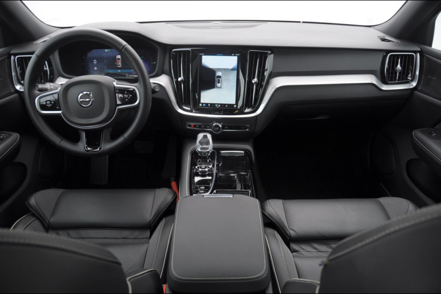 Volvo V60 T6 350PK Automaat AWD Plus Dark / Adaptive cruise control / Elektrische stoelen / Harman Kardon audio / Trekhaak / Pilot assist / BLIS / Stoel en stuur verwarming / Elektrische achterklep / Parkeersensoren met 360 camera / Google infotainment Volvo V60 T6 350PK Automaat AWD Plus Dark / Adaptive cruise control / Elektrische stoelen / Harman Kardon audio / Trekhaak / Pilot assist / BLIS / Stoel en stuur verwarming / Elektrische achterklep / Parkeersensoren met 360 camera / Google infotainment