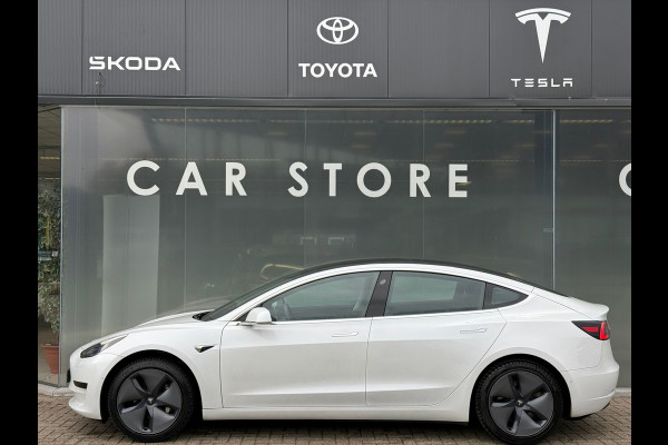 Tesla Model 3 Standard RWD Plus 60 kWh Autopilot Tesla Model 3 Standard RWD Plus 60 kWh Autopilot