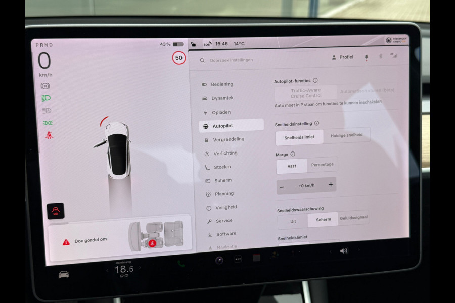 Tesla Model 3 Standard RWD Plus 60 kWh Autopilot Tesla Model 3 Standard RWD Plus 60 kWh Autopilot