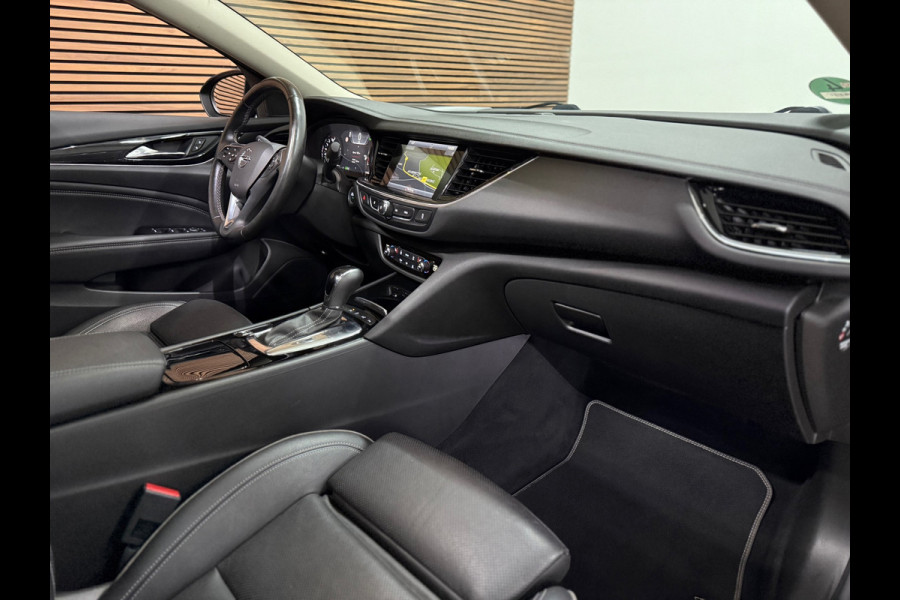 Opel Insignia Grand Sport 1.5 Turbo Innovation+ OPC-Line | Schuif/kanteldak |Intellilux | Leder | Trekhaak | HUD | 18' inch Opel Insignia Grand Sport 1.5 Turbo Innovation+ OPC-Line | Schuif/kanteldak |Intellilux | Leder | Trekhaak | HUD | 18' inch