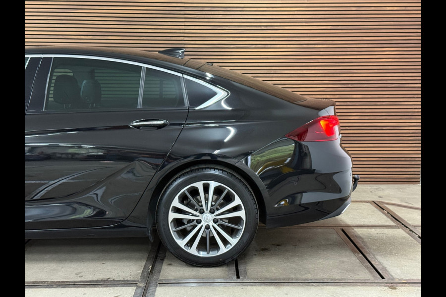 Opel Insignia Grand Sport 1.5 Turbo Innovation+ OPC-Line | Schuif/kanteldak |Intellilux | Leder | Trekhaak | HUD | 18' inch Opel Insignia Grand Sport 1.5 Turbo Innovation+ OPC-Line | Schuif/kanteldak |Intellilux | Leder | Trekhaak | HUD | 18' inch