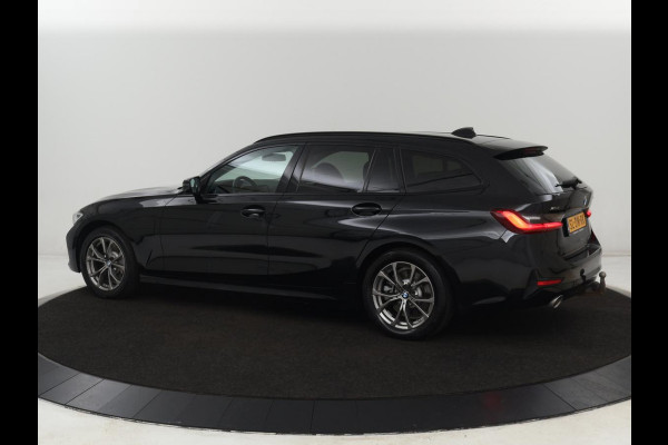 BMW 3 Serie Touring 330e | Trekhaak | Half Leder | Stoel & Stuurverwarming | Sfeerverlichting | Carplay | Sportstoelen | Navigatie | Cruise Control | Parkeerhulp | Live Cockpit | PHEV | Plug In
