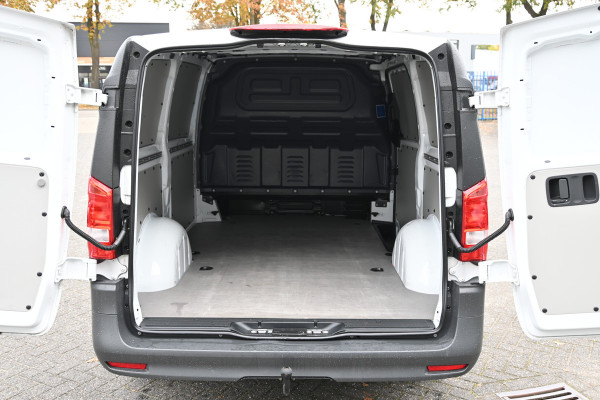 Mercedes-Benz Vito 116 CDI L2 Pro 2500 kg trekhaak, Achterdeuren, MBUX navigatie Mercedes-Benz Vito 116 CDI L2 Pro 2500 kg trekhaak, Achterdeuren, MBUX navigatie