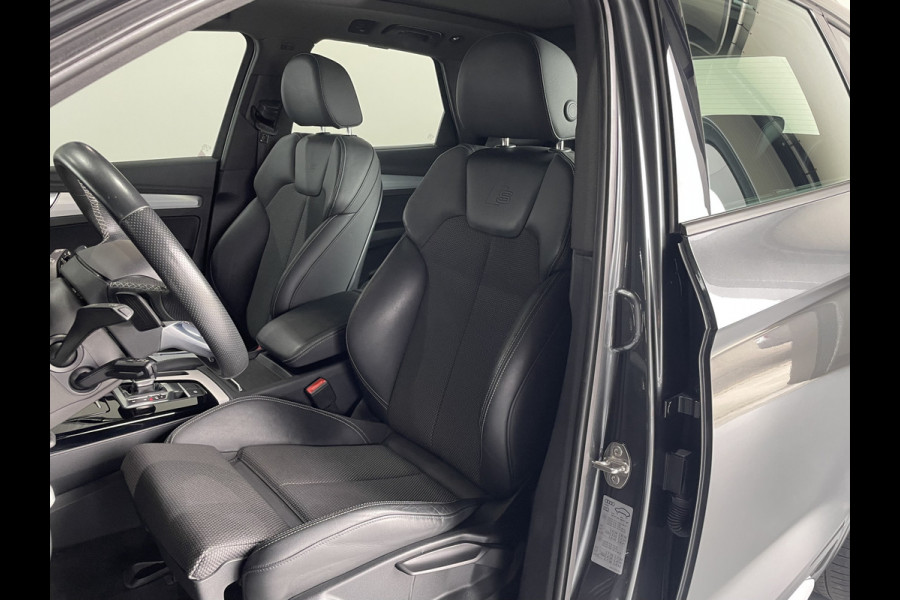Audi Q5 50 TFSI e S edition Automaat / Panorama dak / trekhaak Audi Q5 50 TFSI e S edition Automaat / Panorama dak / trekhaak