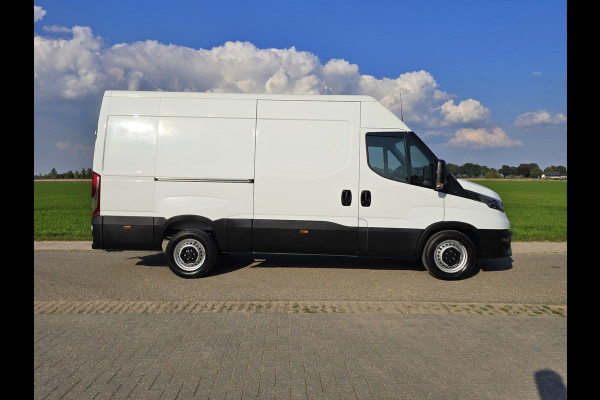 Iveco Daily 35S14V 2.3 352L H2 L2L H2 - 140 Pk - Euro 6 - Airco - Cruise Control