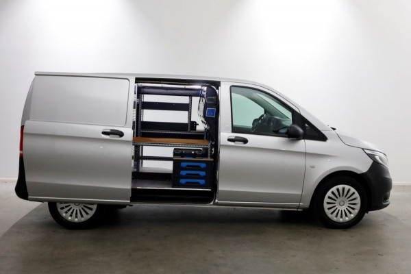 Mercedes-Benz Vito 114 CDI 136pk Compact 9G Automaat 2x Schuifdeur/LED/Camera/Inrichting 05-2022 Mercedes-Benz Vito 114 CDI 136pk Compact 9G Automaat 2x Schuifdeur/LED/Camera/Inrichting 05-2022