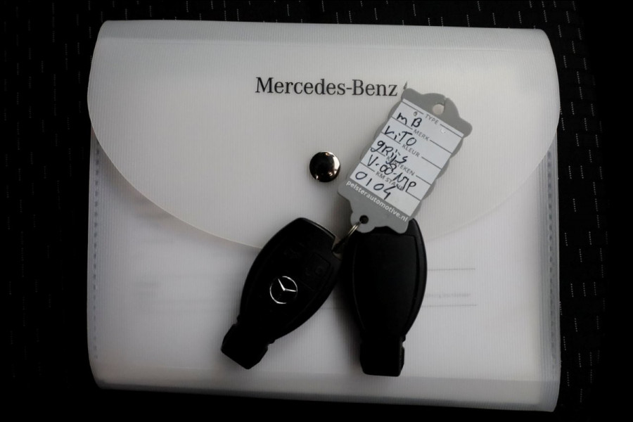 Mercedes-Benz Vito 114 CDI 136pk Compact 9G Automaat 2x Schuifdeur/LED/Camera/Inrichting 05-2022 Mercedes-Benz Vito 114 CDI 136pk Compact 9G Automaat 2x Schuifdeur/LED/Camera/Inrichting 05-2022