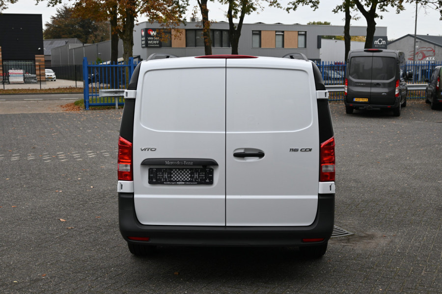 Mercedes-Benz Vito 116 CDI L3 Pro LED koplampen, Comfort stoel, Achterdeuren Mercedes-Benz Vito 116 CDI L3 Pro LED koplampen, Comfort stoel, Achterdeuren