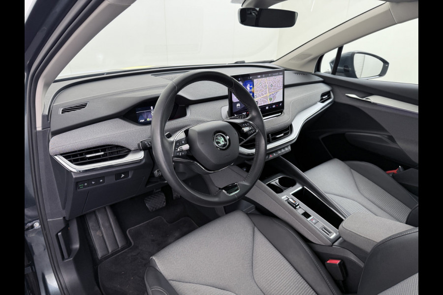Škoda ENYAQ iV 80 SOH 94% Warmtepomp Trekhaak Panoramadak Adaptieve Cruise Control Camera Apple Carplay Android Auto Navi Ecc Pdc Stuur+Stoelverwarming Lmv 20" Mirrorlink DAB Led Matrix Elek.Achterklep Ecc-Achter Zeer complete Enyaq!